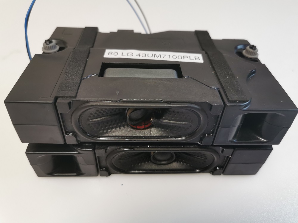 LG 43UM7100PLB – Paire de haut-parleurs