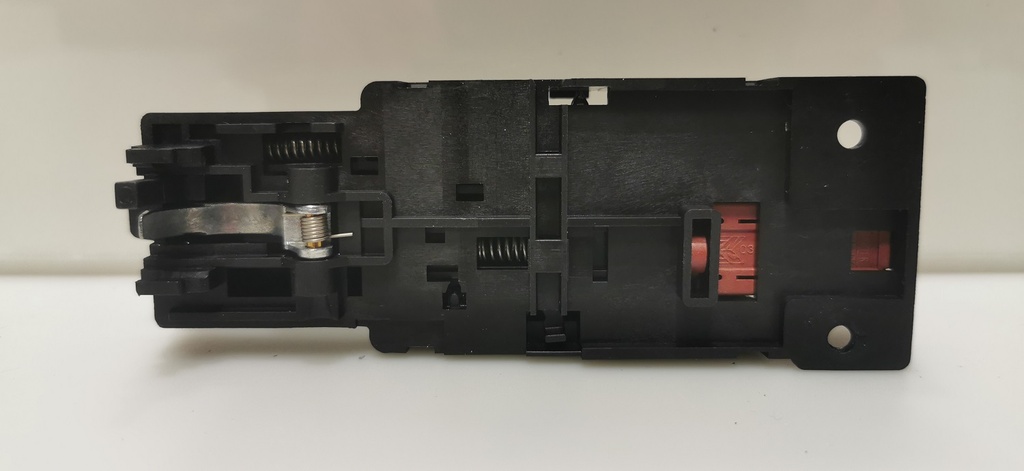 BRANDT BXP2337B SECURITEE DE PORTE VERROUILLAGE DE PORTE – Neuf