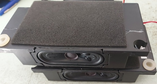 [11--] SCHNEIDER LED75-SCPX200K – Haut-parleurs