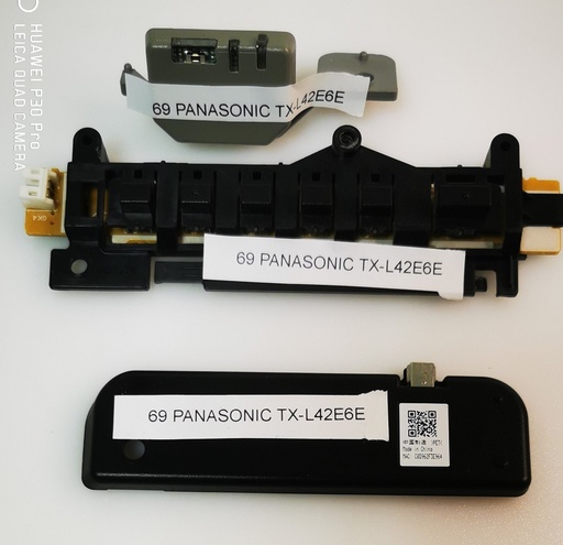 [69-] PANASONIC TX-L42E6E – Bouton marche/arrêt IR